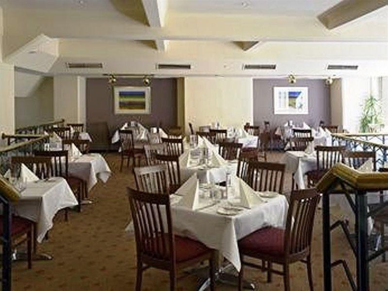 Grosvenor Hotel Adelaide Restaurant photo